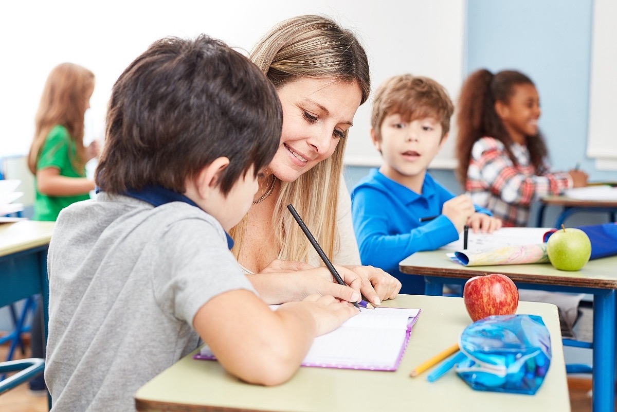 Many pupils earn money with tutoring